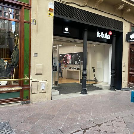 Sientete Como En Casa Sevilla Eksteriør bilde