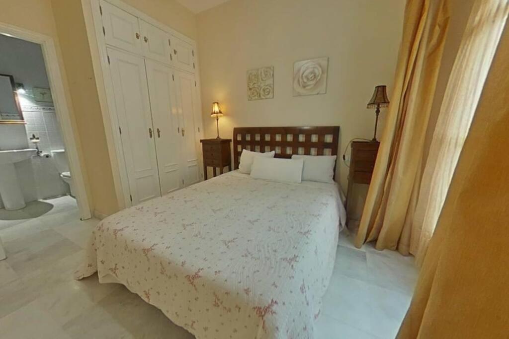 Sientete Como En Casa Sevilla Eksteriør bilde